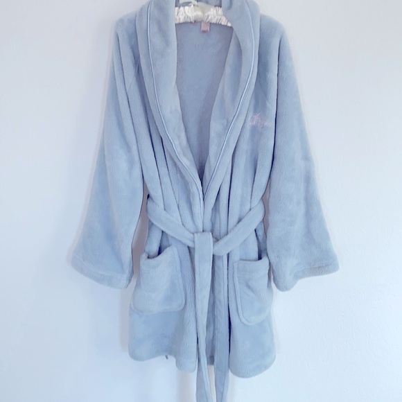 NEW VS The Cozy Hooded Short Robe XS/S - Picture 9 of 12